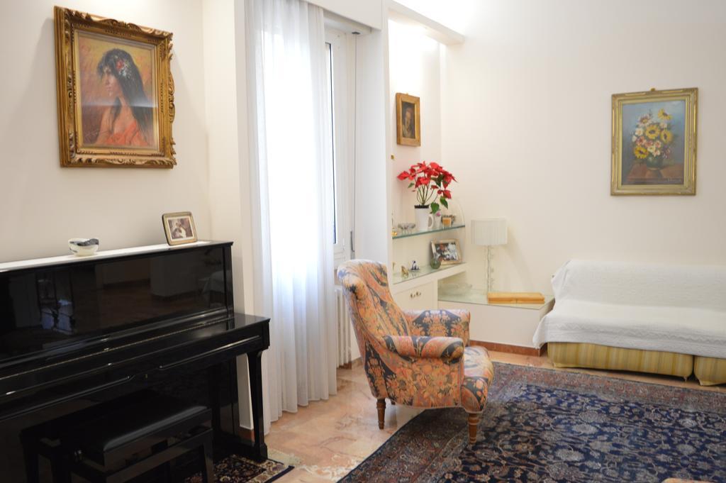 B&B Mercurio Bologna Buitenkant foto